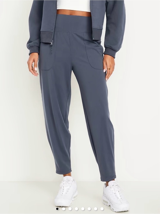 Old Navy Pants - High-waisted joggers